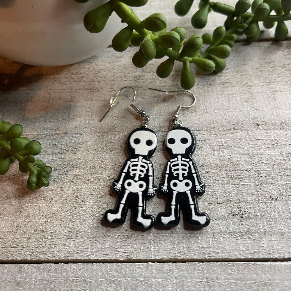 💀 Skeleton Halloween Earrings! New!